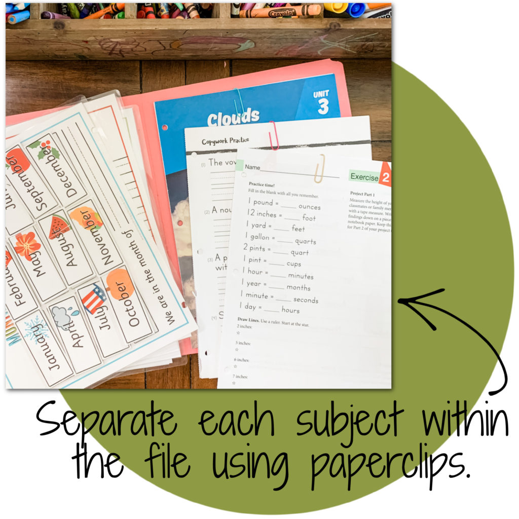 This homeschool file system helps keep our school year organized and on track, and makes lesson planning obsolete! #reverseplanning #homeschoolorganization #organizedhomeschool #lessonplanning #loopschedule #homeschool #schoolprep #homeeducation